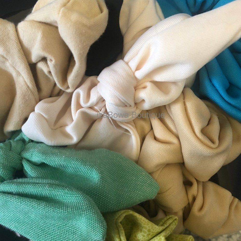 Random Scrunchie  -kids-  SChoRA  Handmade NWT Boutique